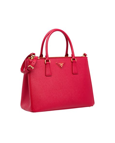 red prada saffiano